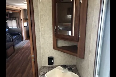 Prime Time Avenger 28 DBS Travel Trailer