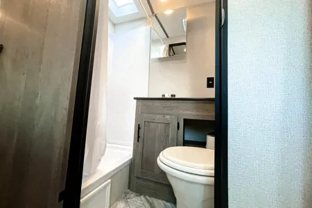 Alice's Springdale 2021 KEYSTONE SPRINGDALE 222RDWE Travel Trailer