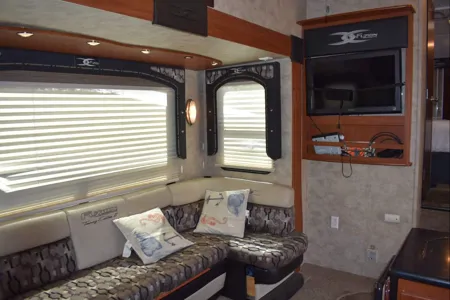 Adam's Keystone Fuzion touring edition