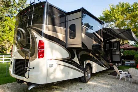 2020 Coachmen  RV Sportscoach SRS 366 BH Class A (Diesel Pusher)