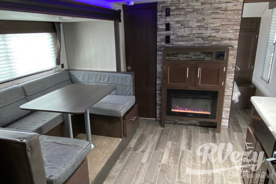 Rent My 2019 Forest River Cherokee Grey Wolf 23dbh Rv From 95 Night Rvezy