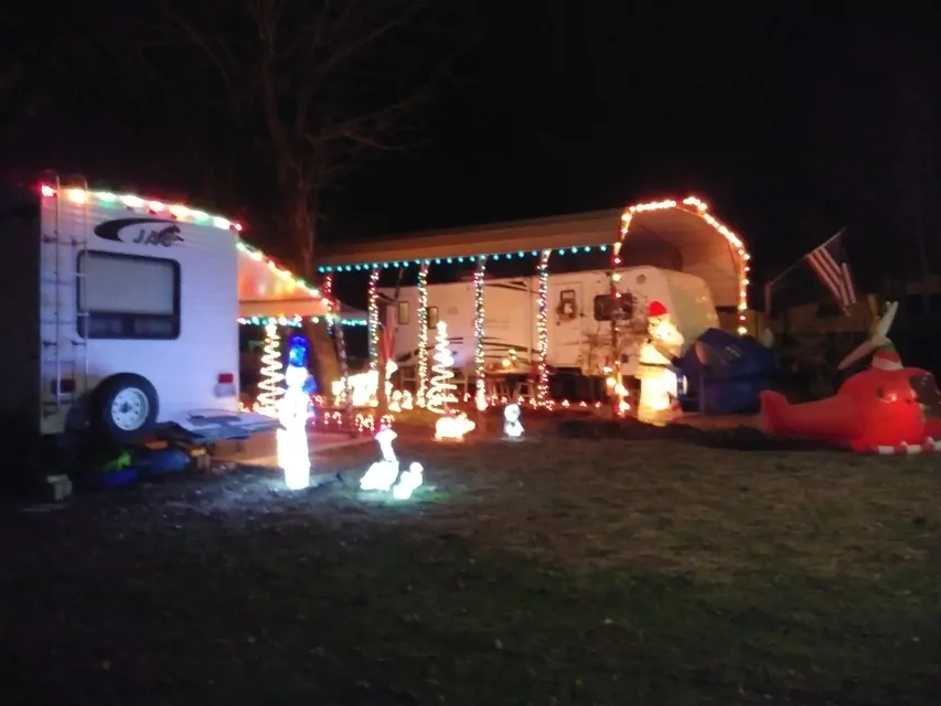 Gantt Lake RV Park and Rentals Pictures, Features & Amenities RVezy