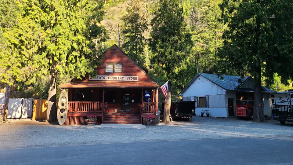 Alberts Landing Campground RV Park and Store Pictures, Features