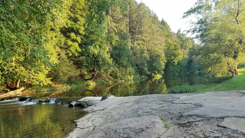 Eagle's Nest Campground Photos et caractéristiques du camping RVezy