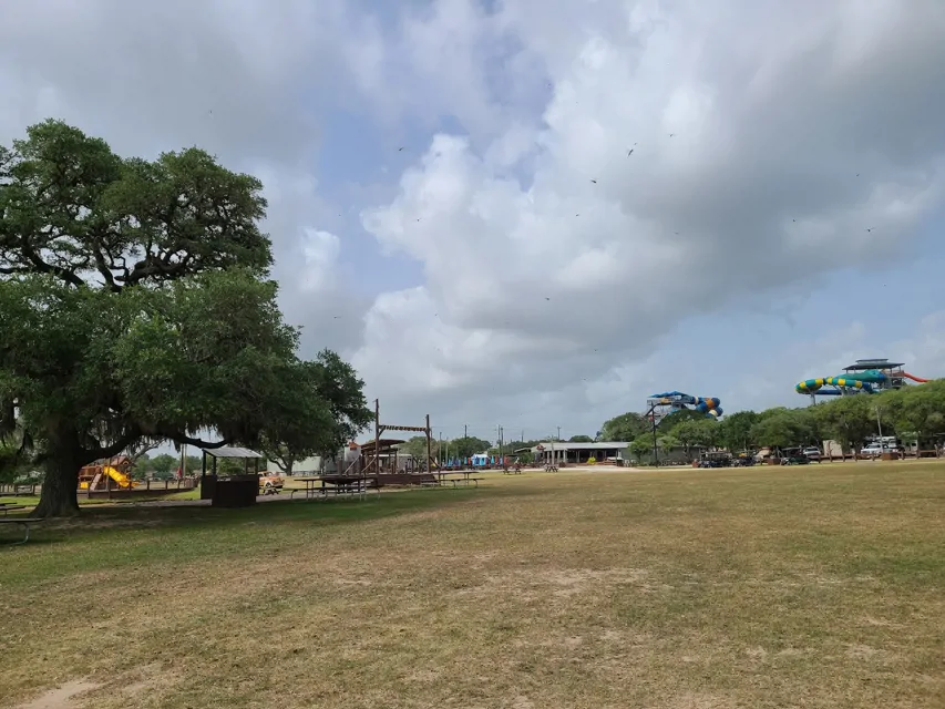 Splashway Water Park and RV Pictures, Features & Amenities RVezy