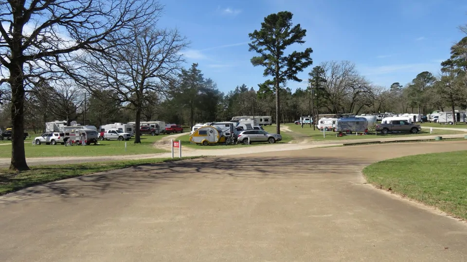 Camp Tonkawa Springs RV Park and Campground Pictures, Features