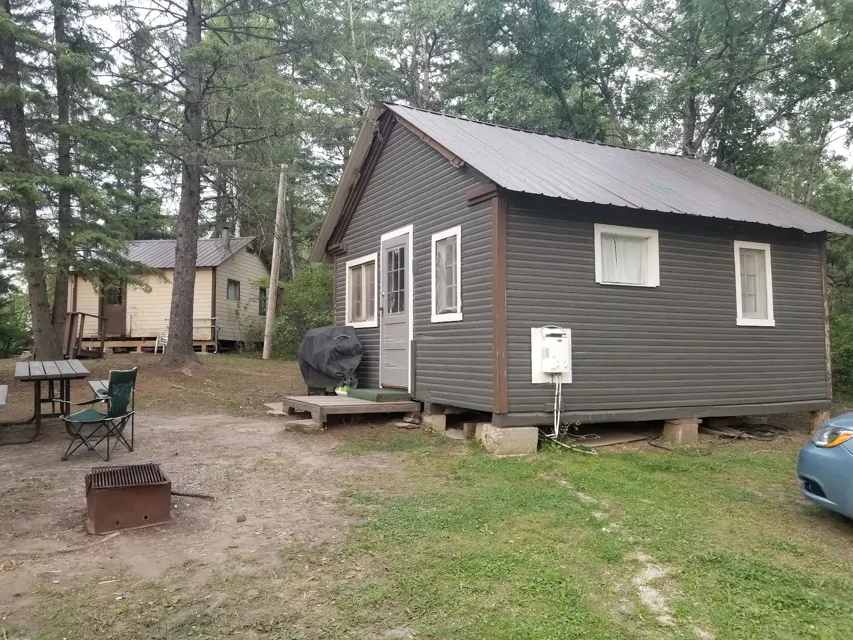 Caddy Lake Whiteshell Provincial Park Pictures, Features