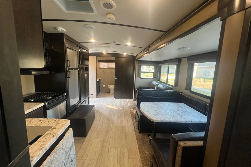 2017 Grand Design 2600RB