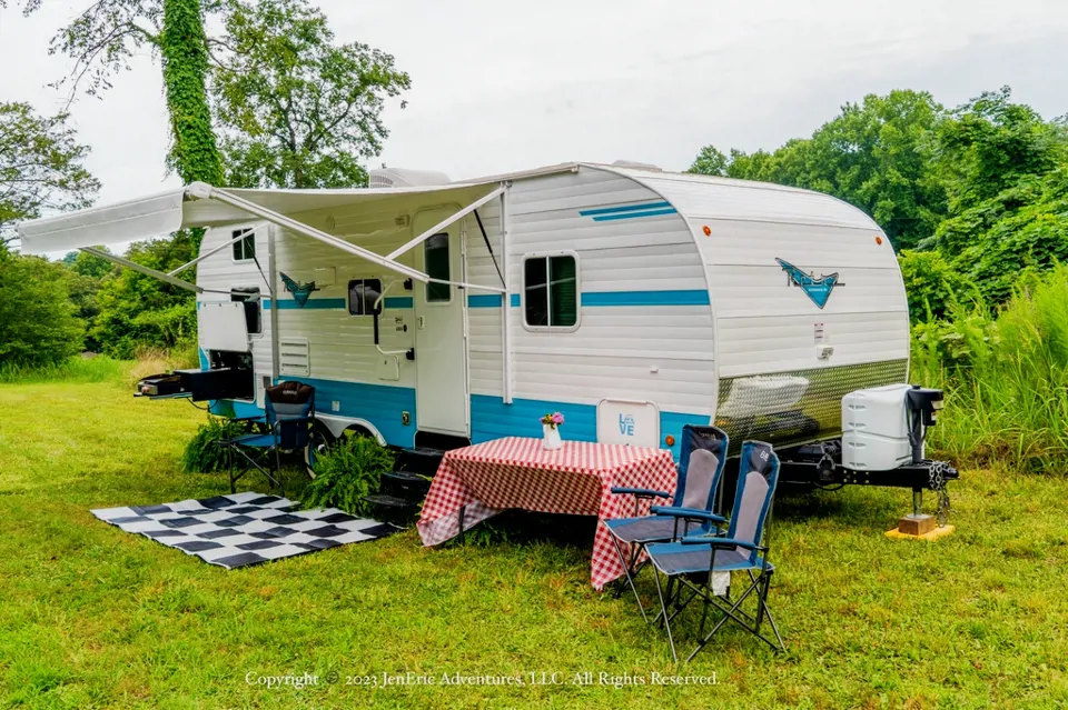 2020 Riverside RV Retro 265RB