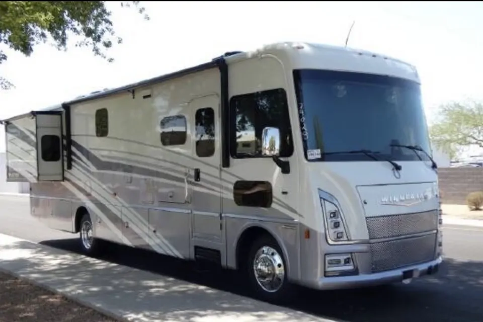 2023 Winnebago Adventurer 34W