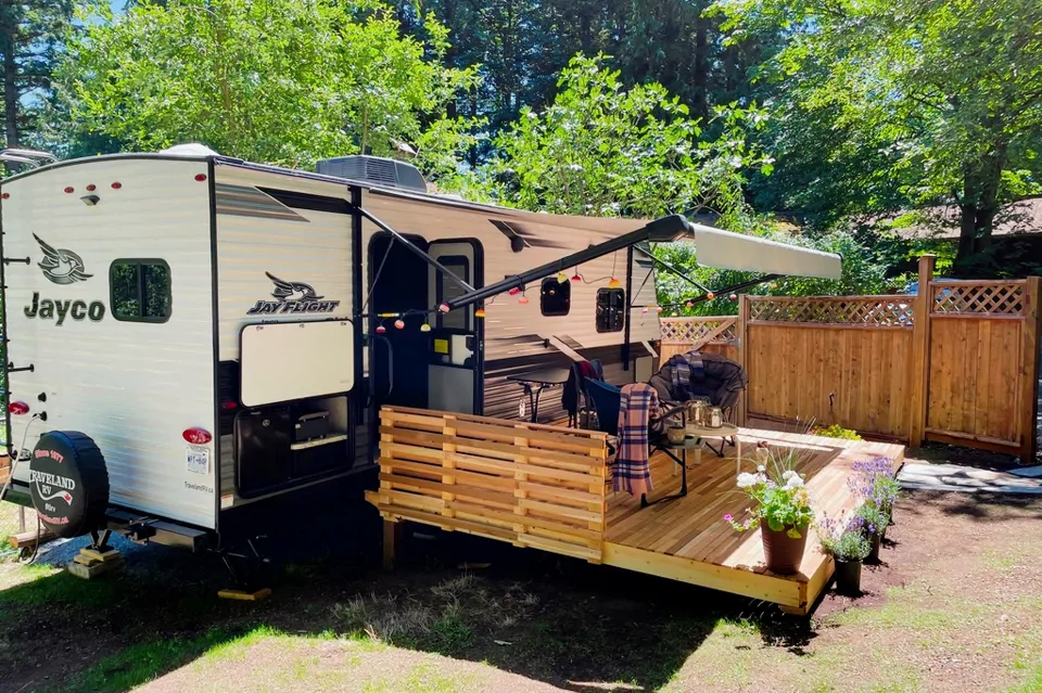 2022 Jayco Rocky Mountain edition