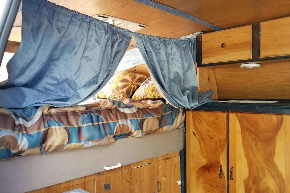 2004 Ford E-350 Super Duty