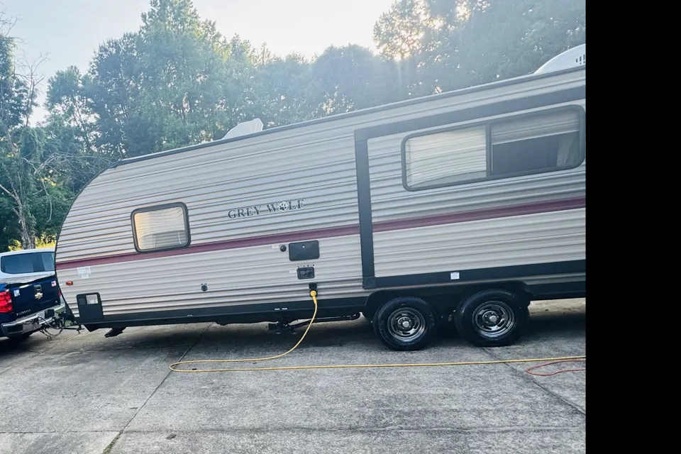 2018 Forest River Grey wolf