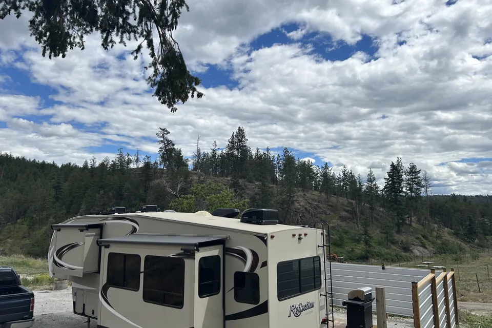 2019 Grand Design reflection