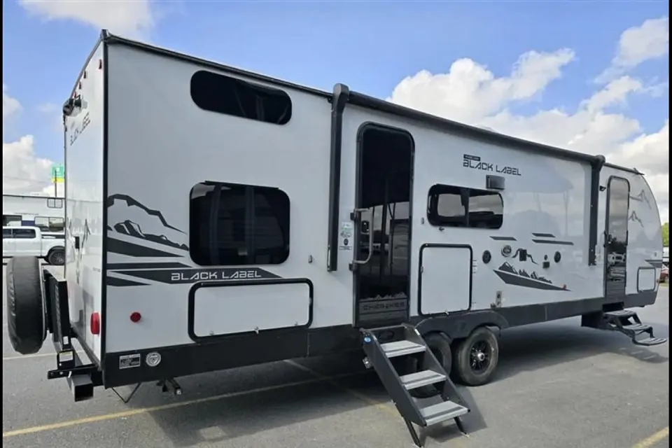 2022 Forest River 264DBHBL Black Label