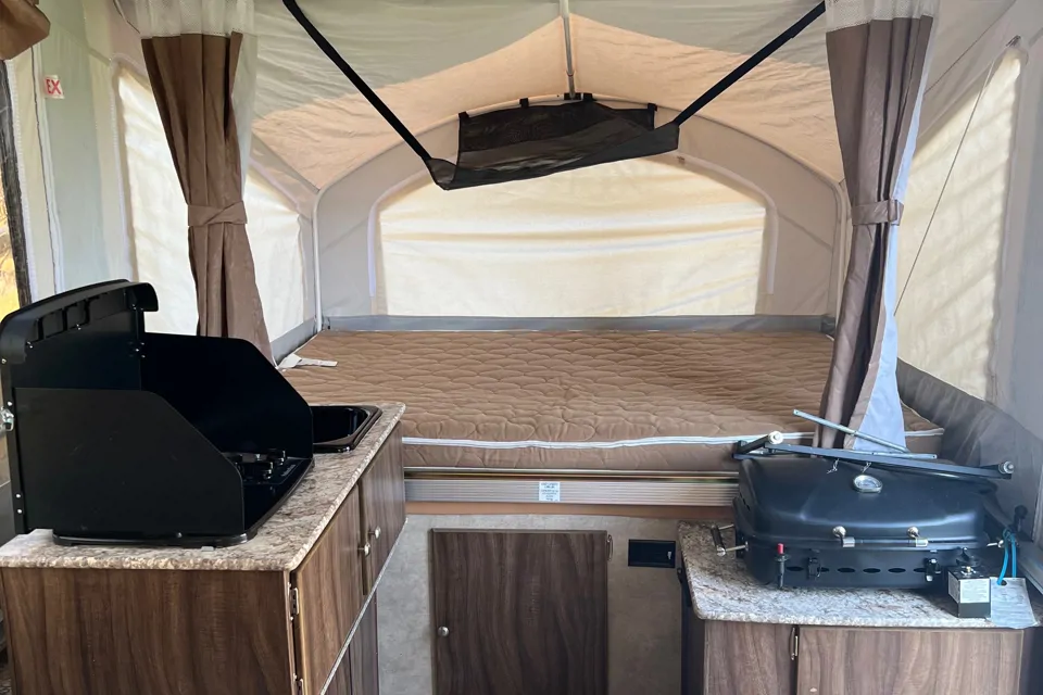 Rent my 2018 Forest River Tent Trailer Viking Epic 2018ST from 100