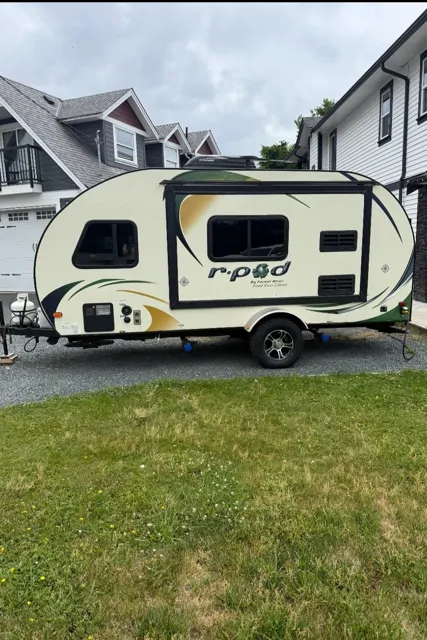 2015 Forest River R-Pod