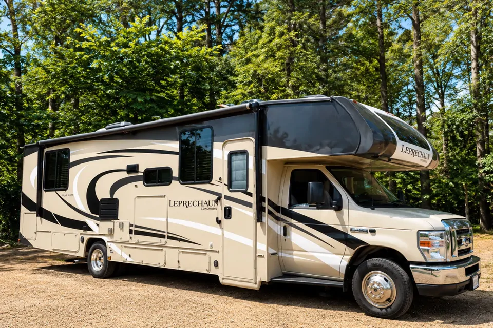 2021 Coachmen Leprechaun 319MB