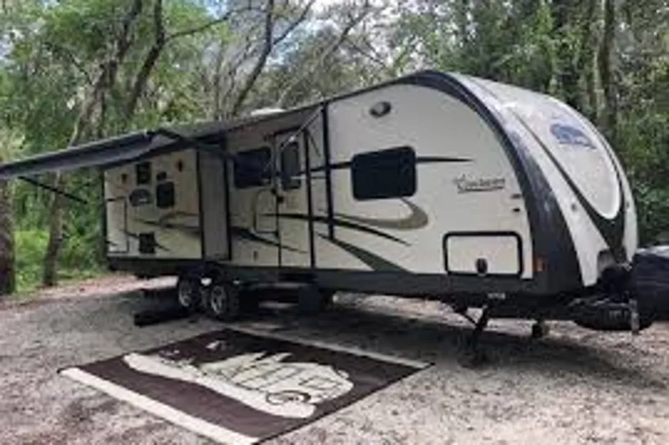 2015 Coachmen Freedom Express