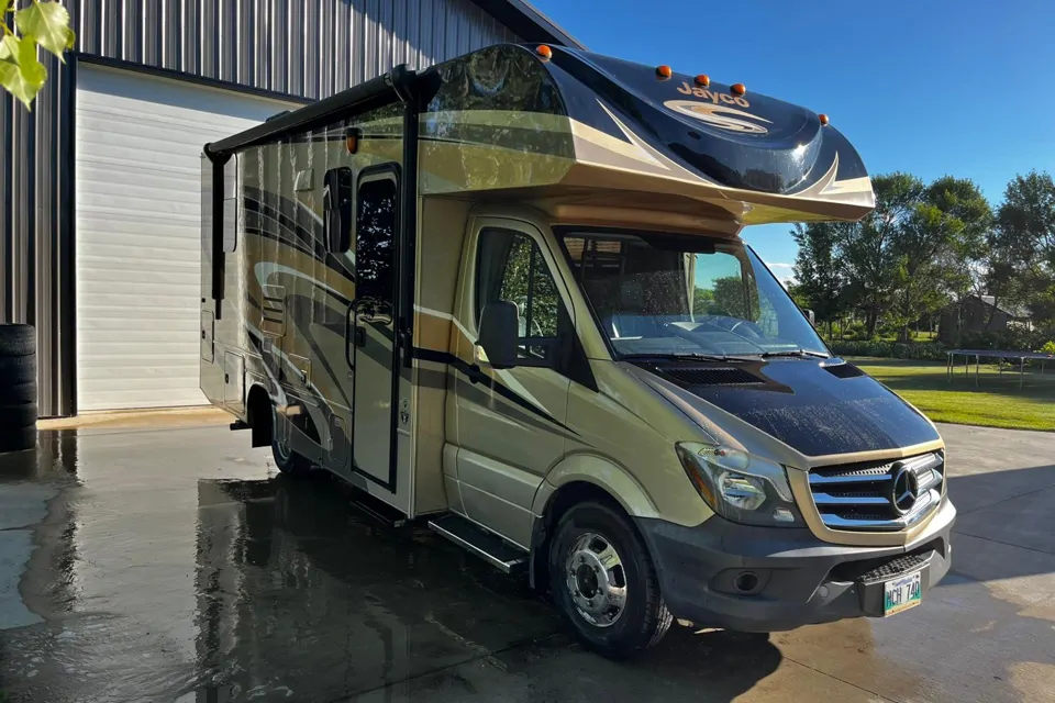 2017 Jayco Melbourne