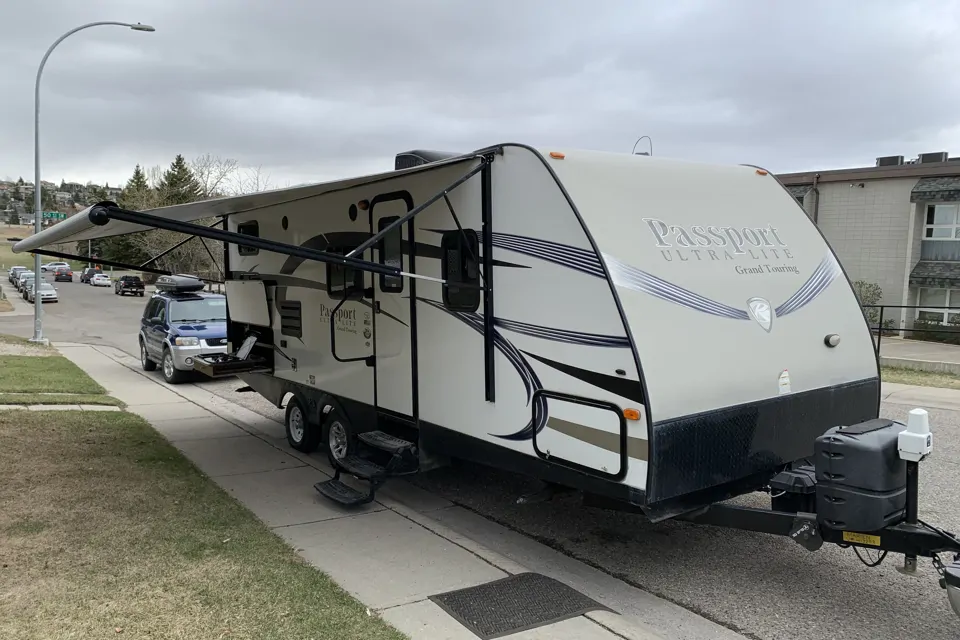 2015 Keystone Passport Ultra Lite Grand Touring 2400BH