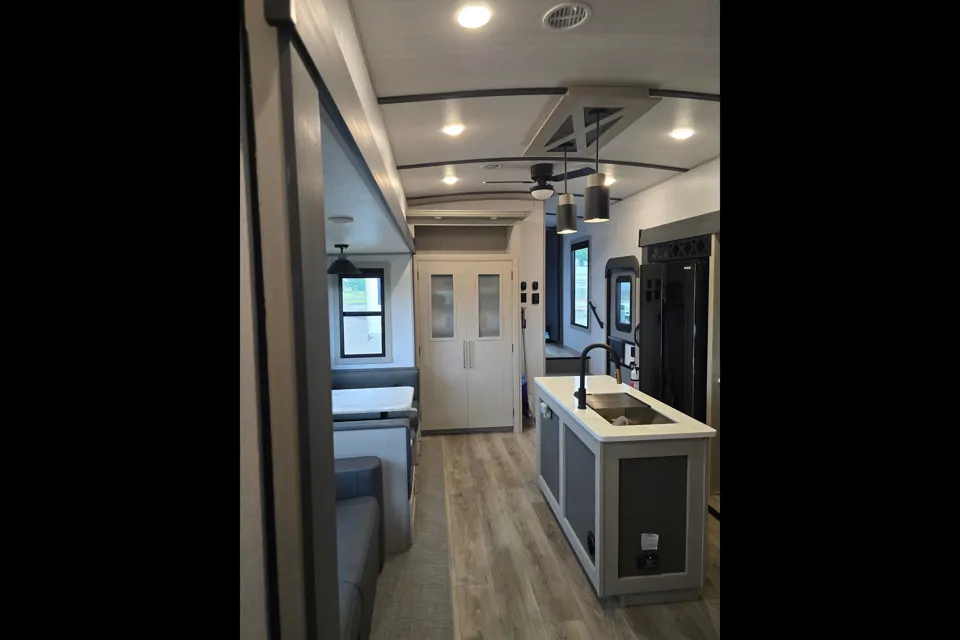 2024 Forest River Heritage Glen