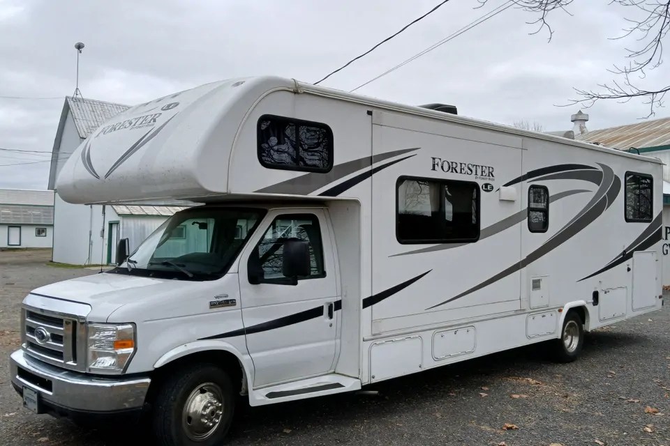 2018 Forest River Forester 3251DS