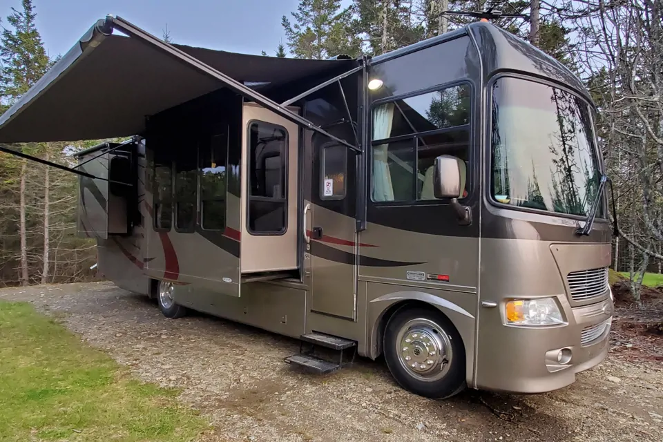 2010 Gulf Stream Independance