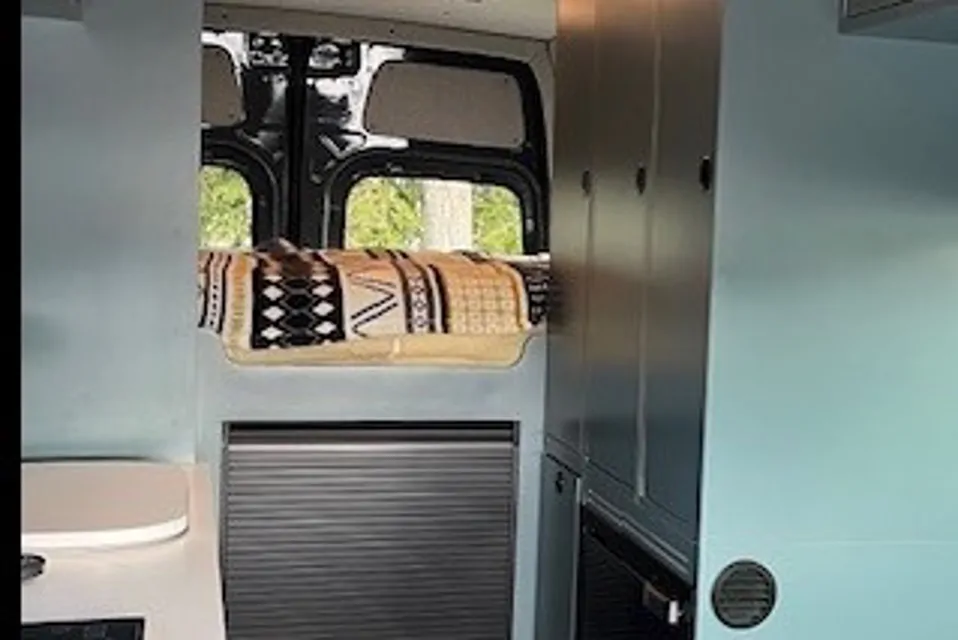 2022 Mercedes-Benz Sprinter 2500