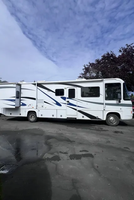 2006 Other 37’ class a