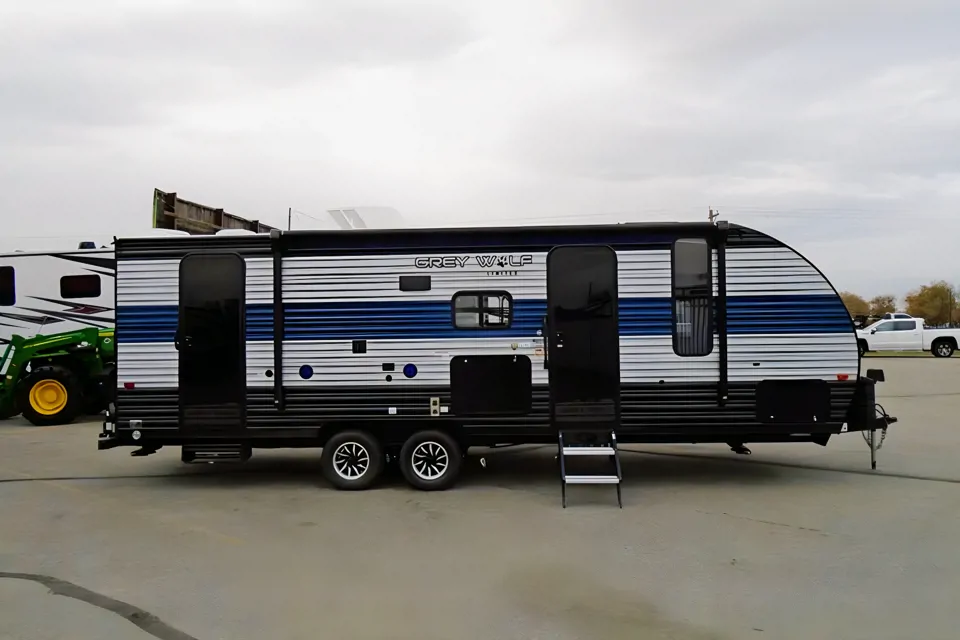 Andrew's Grand Design Grey wolf 23dbh Travel Trailer in Billings, Montana