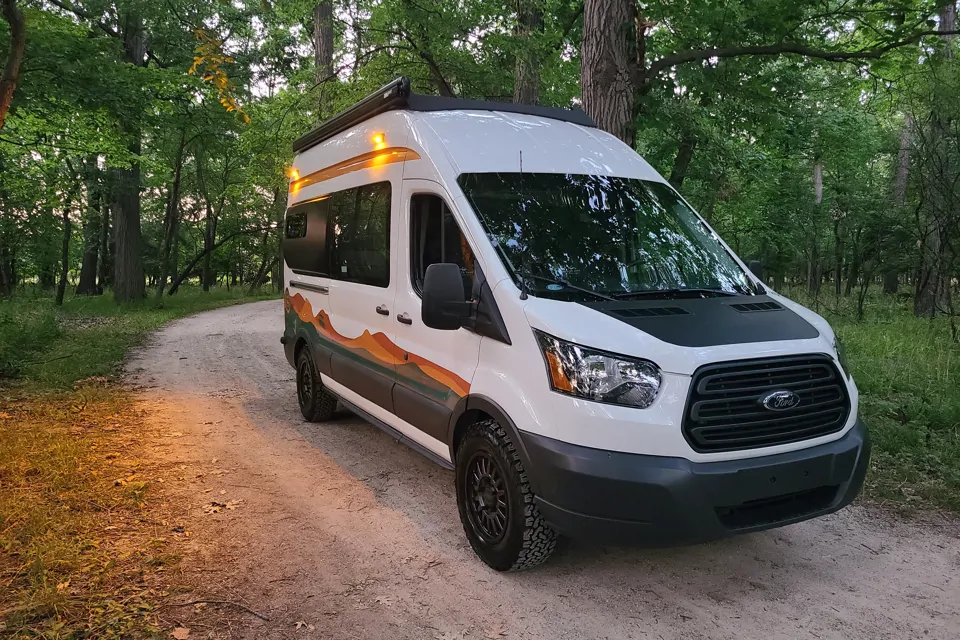 Rover Vans Rover 2 Campervan in Glenview, Illinois
