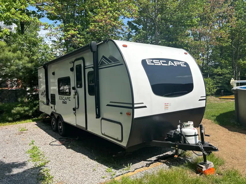 2022 KZ Escape