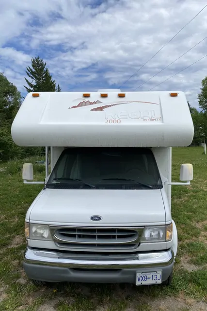 2000 Triple E Regal