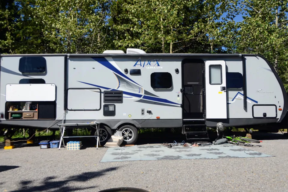 2019 Spacious APEX Bunkhouse à Spruce-Grove, Alberta