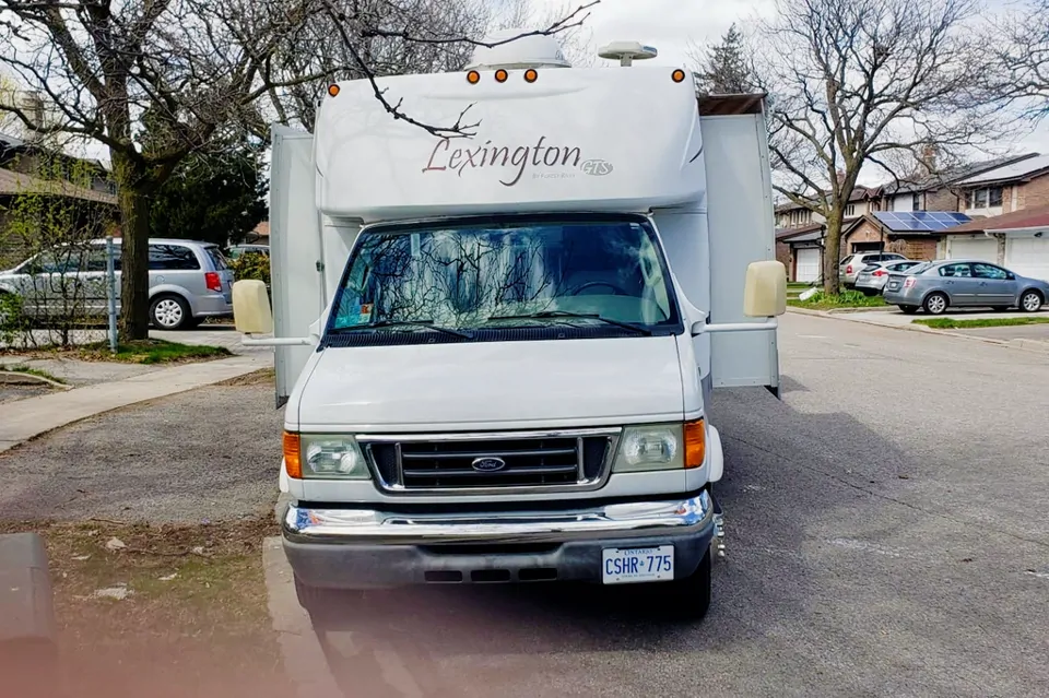 2006 Forest River Lexington by Ford