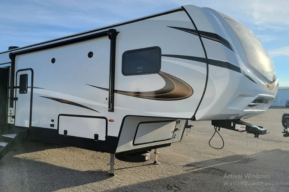 2022 Keystone 33BH SPRINTER CAMPFIRE