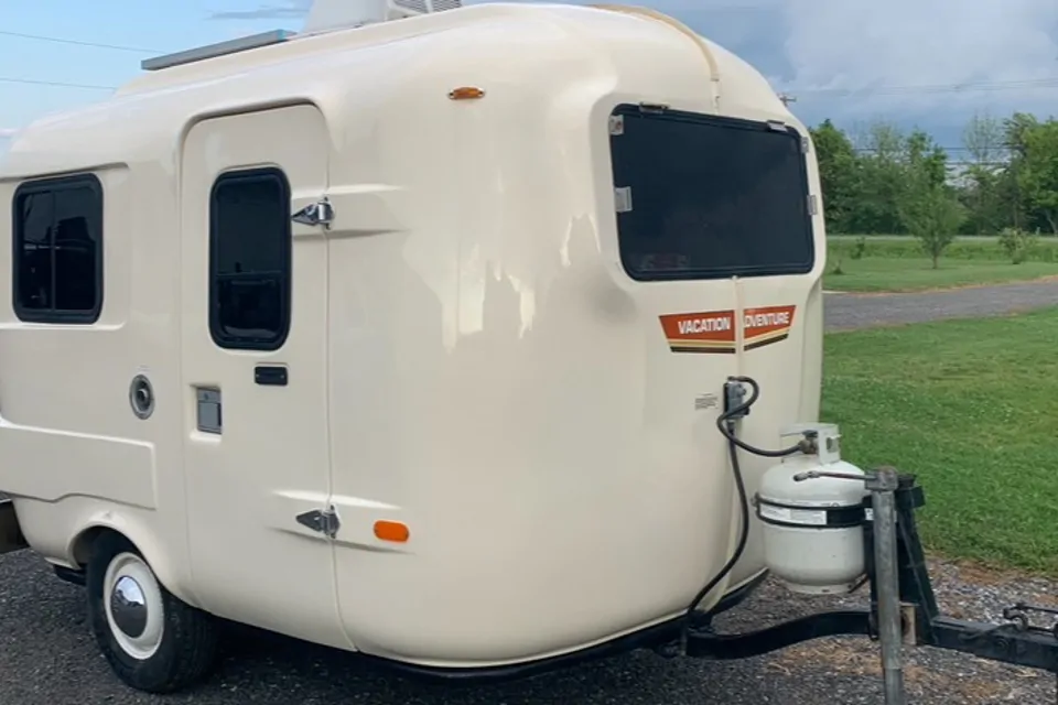 1984 Other Camper Trailer 13"