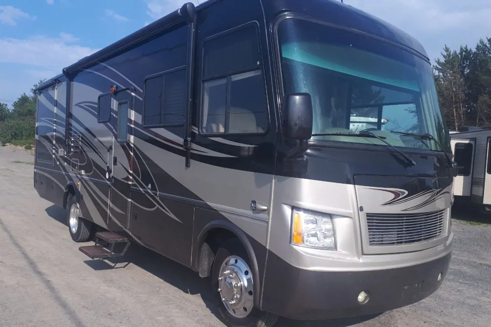 2011 Thor Challenger 32vs