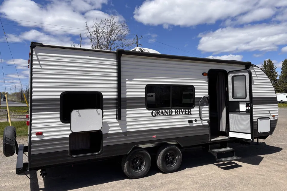 2024 Grand River 25BH