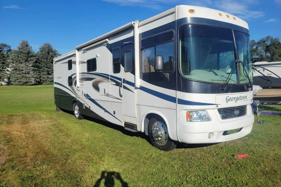 2009 Forest River 357