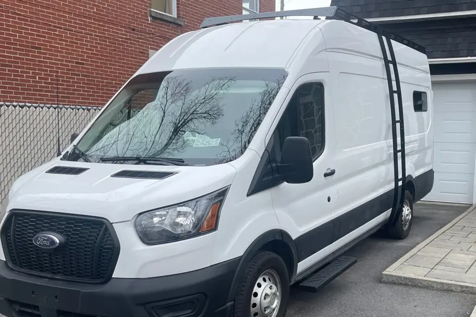 2023 Ford Transit