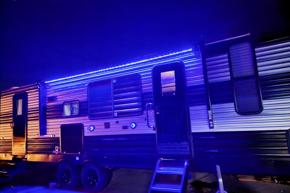 2022 Forest River 274 brb