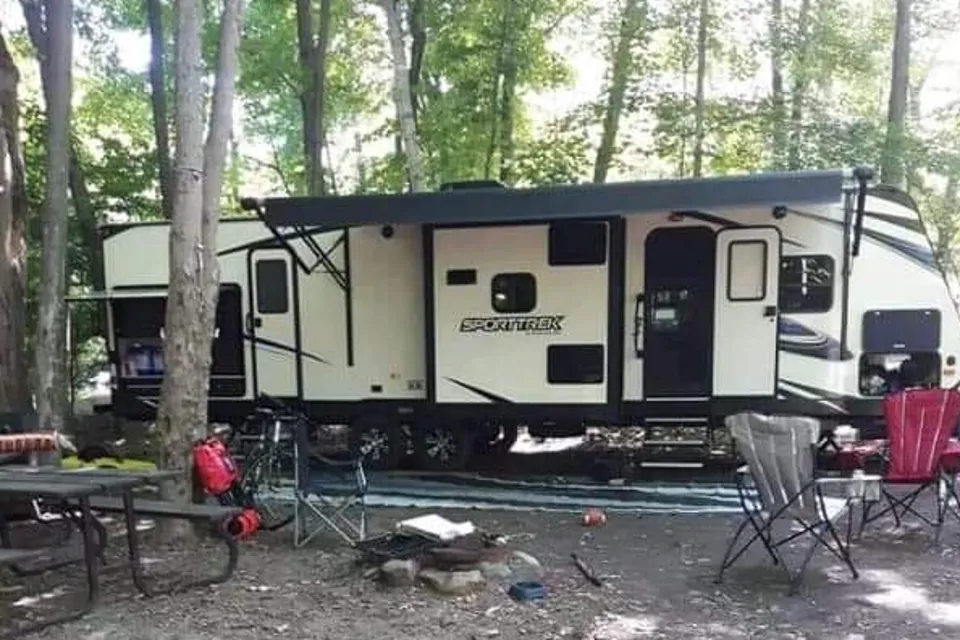 2018 Venture RV VIK 320