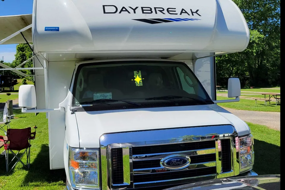 2020 Thor Motor Coach Daybreak 30DB