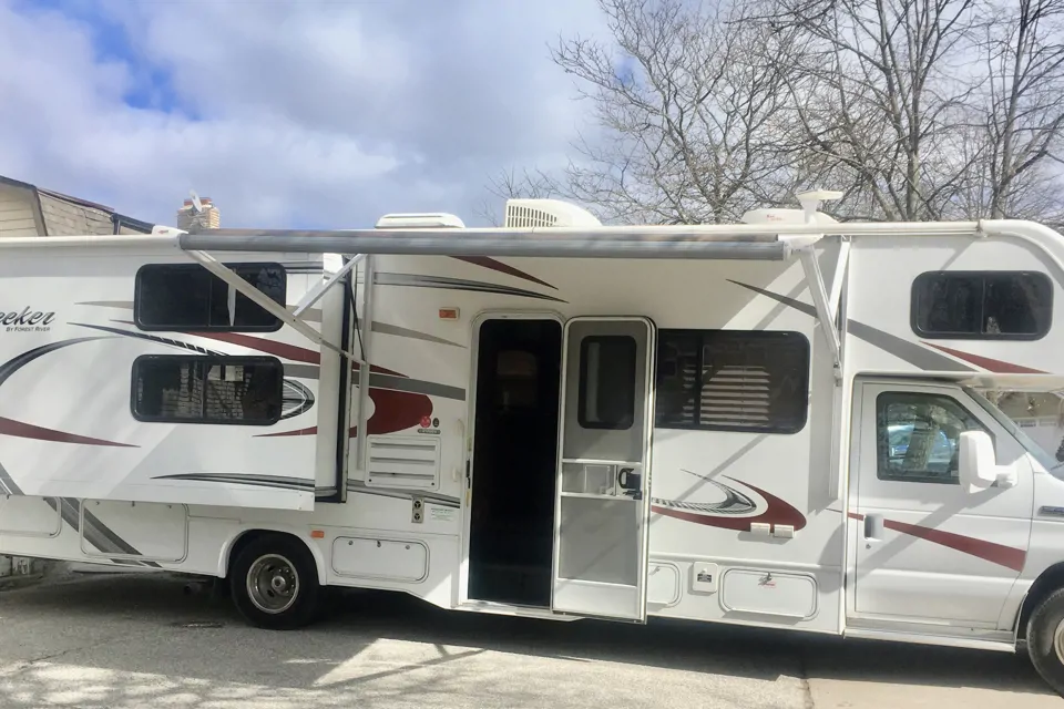 2015 Sunseeker 3170DS