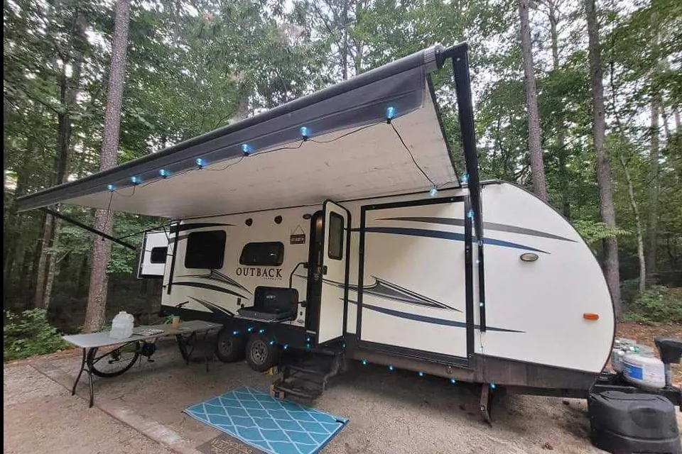 2017 Keystone Outback 240URS 