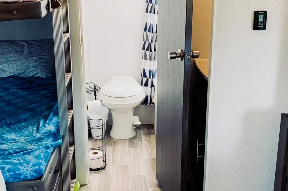 Rent my 2019 Forest River Wildwood 26DBLE from 125/night RVezy
