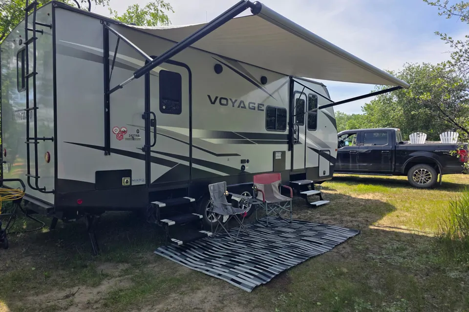 2020 Winnebago Voyageur
