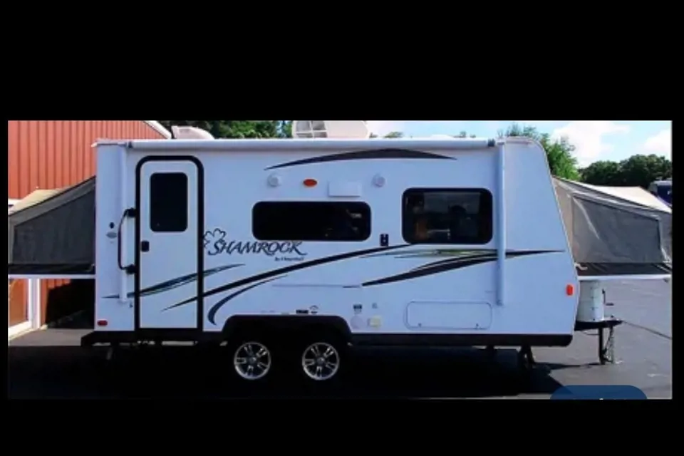 2014 Forest River Flagstaff Shamrock